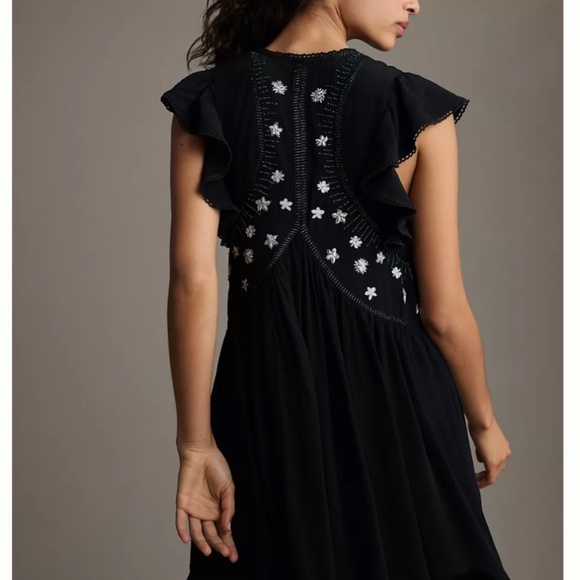 NWT By Anthropologie V-Neck Sequin Deco Swing Dress SIZE M - Picture 2 of 6